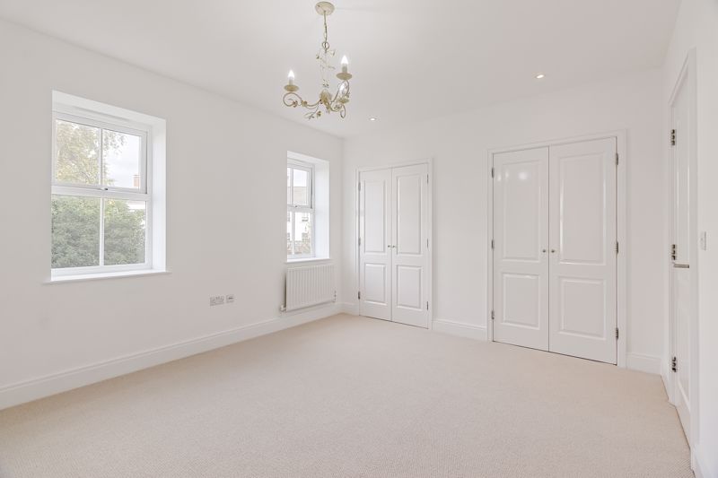 IVY GATE- click for photo gallery